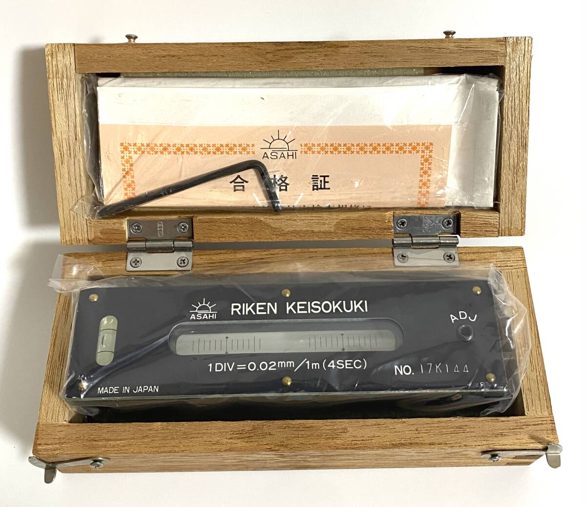 ★良品★ 理研計測器 平形水準器 150×0.02 RIKEN KEISOKUKI ASAHI I241218