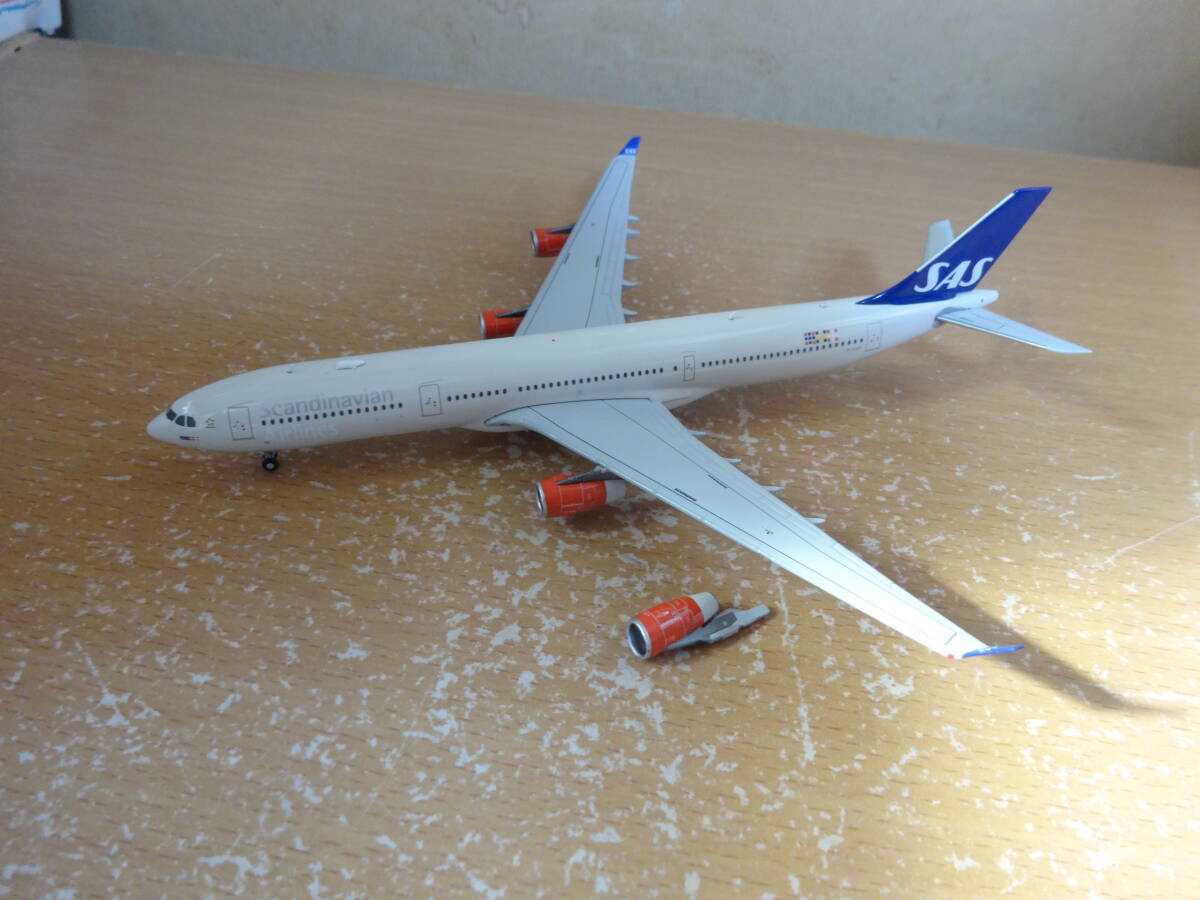 1/400　Jcwings　スカンジナビア航空　SAS　A340-300