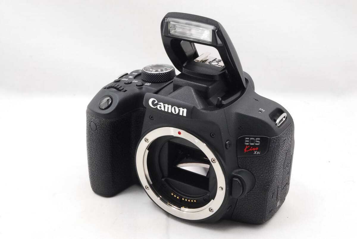 Canon EOS Kiss X9i Digital SLR Camera ? EF-S 18-55mm F4-5.6 Canon EOS Kiss X9i Digital SLR Camera ? EF-S 18-55mm F4-5.6
