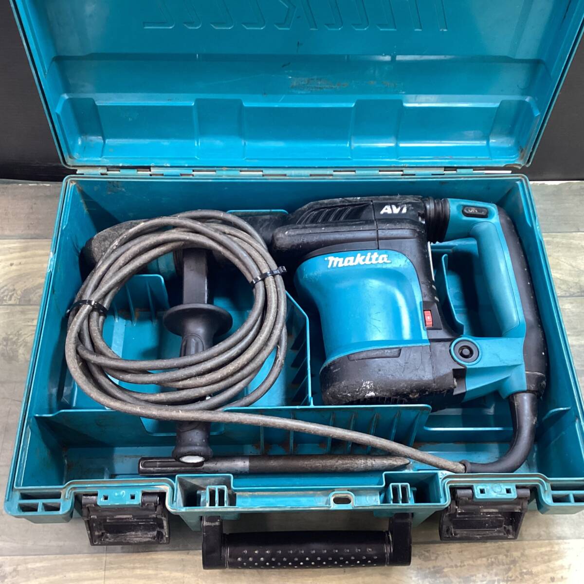 【中古品】 マキタ(makita) 電動ハンマ HM0871C 【代引きOK】