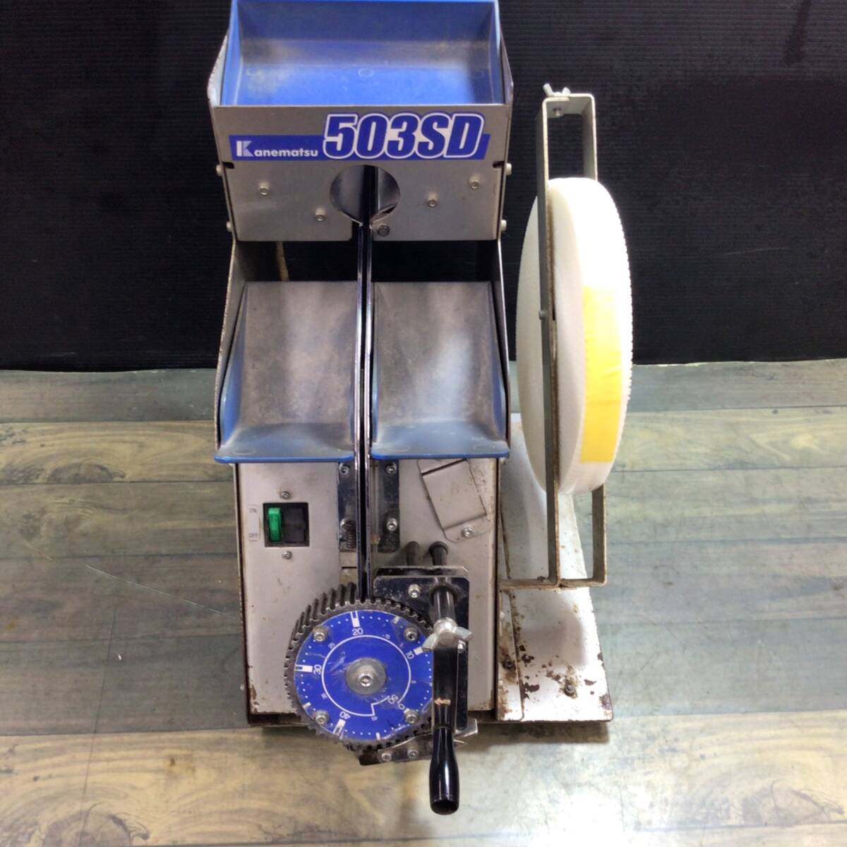【中古品】 カネマツ ストレートシート専用釘連結機 503SD 【代引きOK】