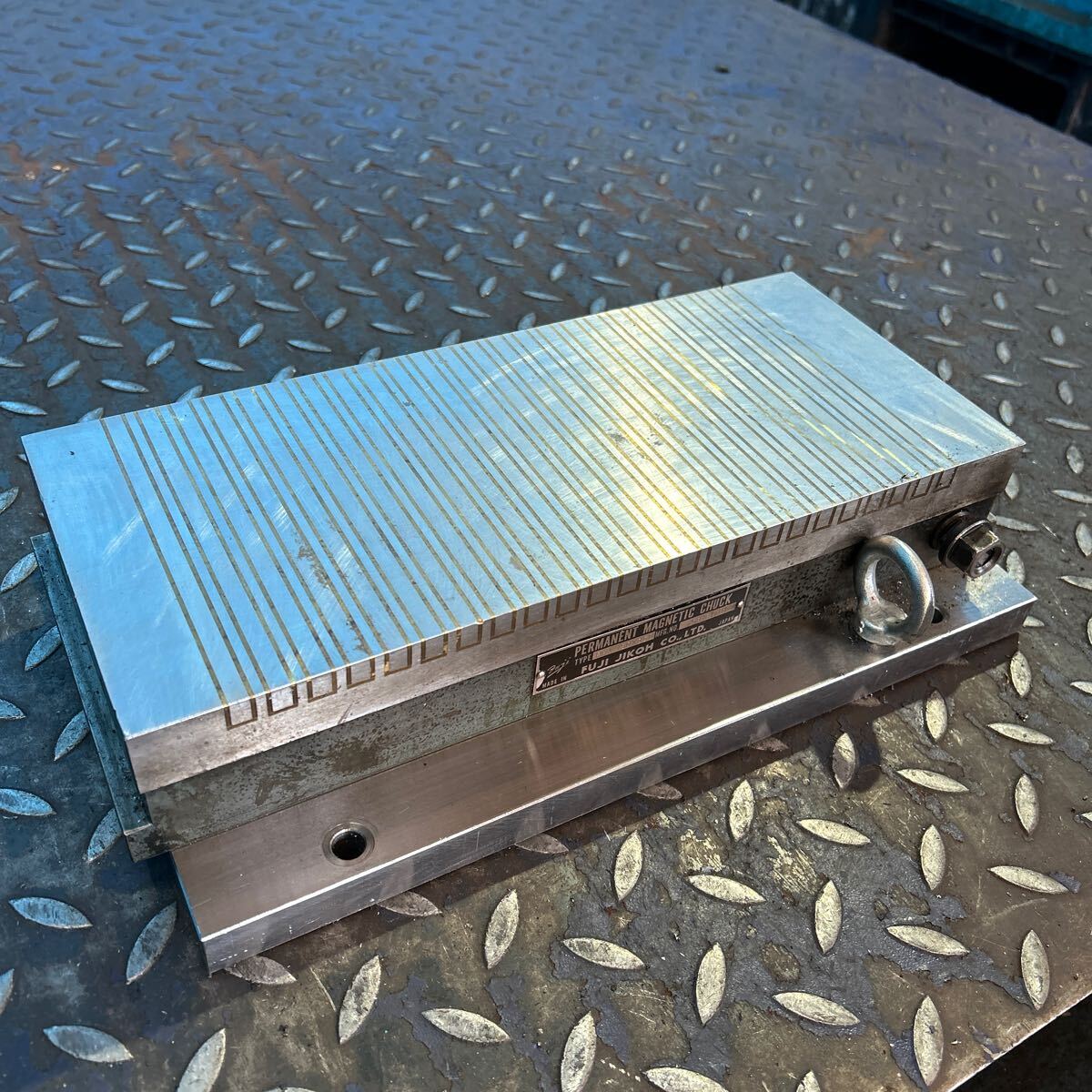 T9255 Fuji フジ磁工 角形永磁マグネットチャック 永磁ホルダー PFA150×350 ※一部凸凹あり
