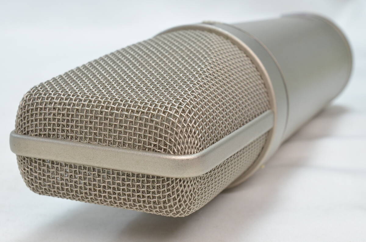 Neumann U87 ノイマン 80年代 ビンテージ コンデンサーマイク Neumann U87 ノイマン 80年代 ビンテージ コンデンサーマイク