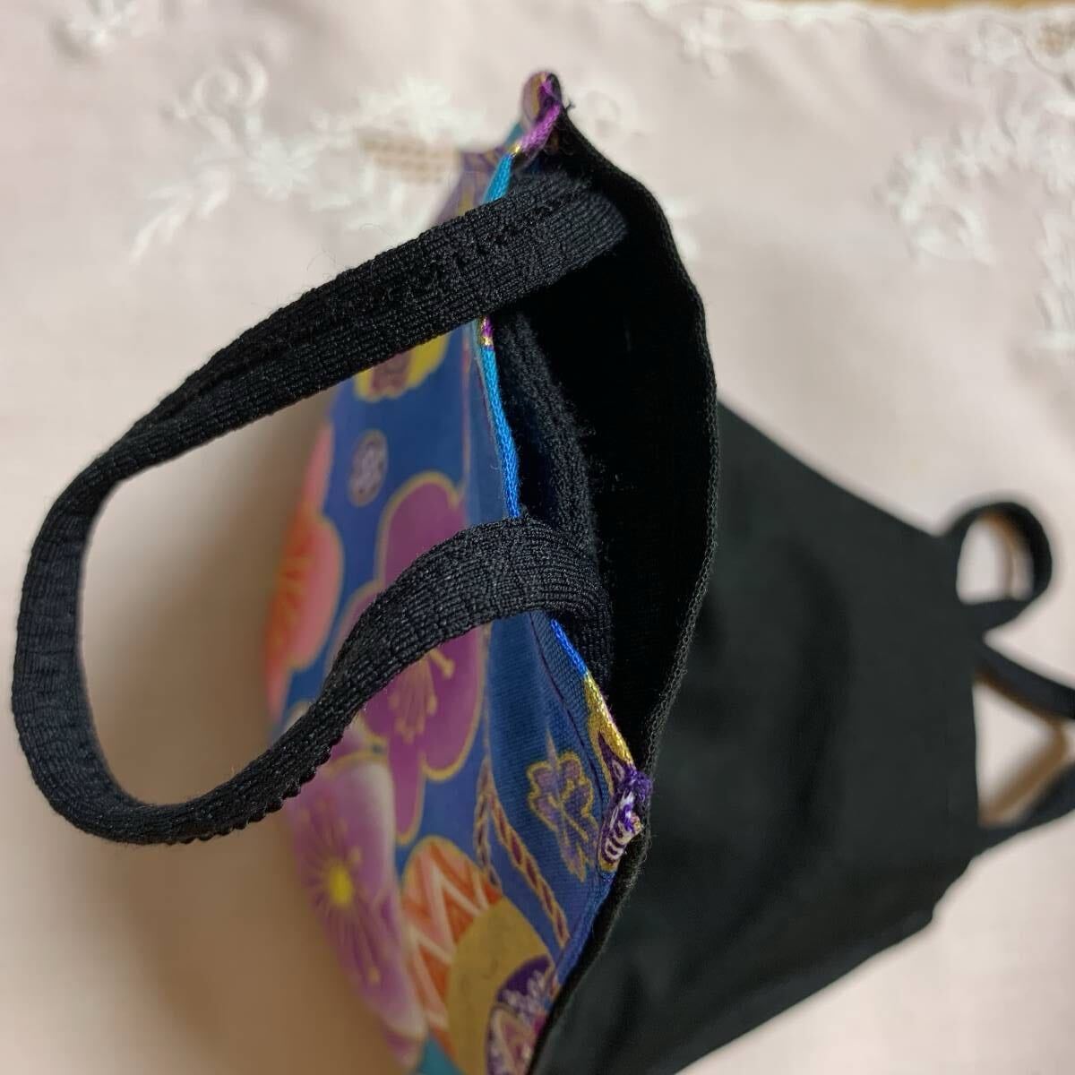 ハンドメイド　立体マスクカバー　和柄　②感染症対策、お正月、 成人式、パーティー　L_画像4