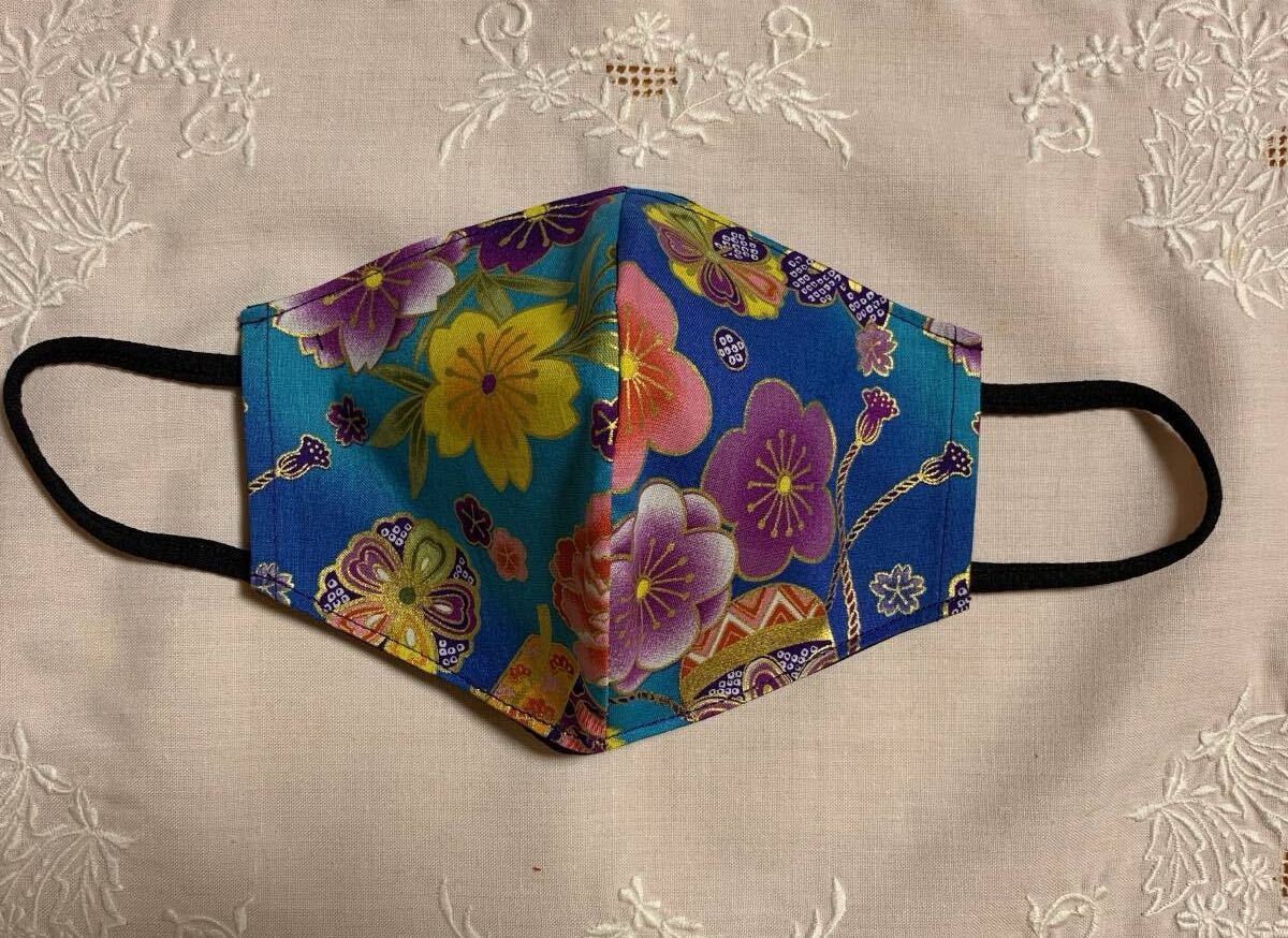 ハンドメイド　立体マスクカバー　和柄　②感染症対策、お正月、 成人式、パーティー　L_画像3