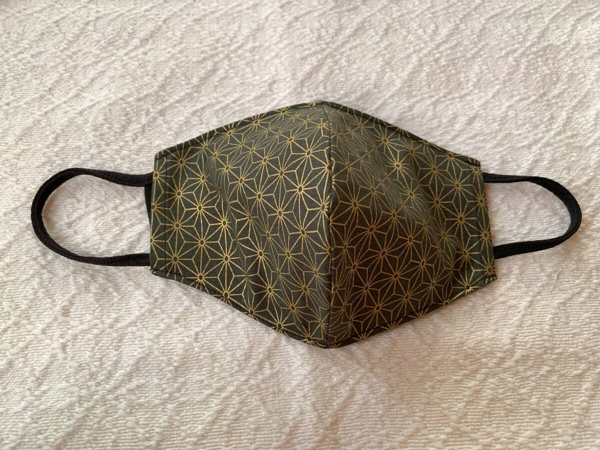 ハンドメイド　立体マスクカバー　和柄　⑧　男女兼用　感染症対策、お正月、 成人式、パーティー　L_画像3