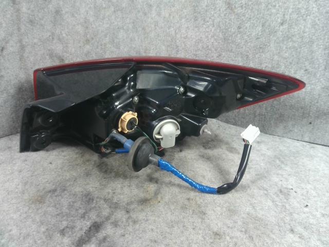 ＣＸ－３ LDA-DK5FW 左テールランプ XD プロアクティブ 41V スタンレー W2730