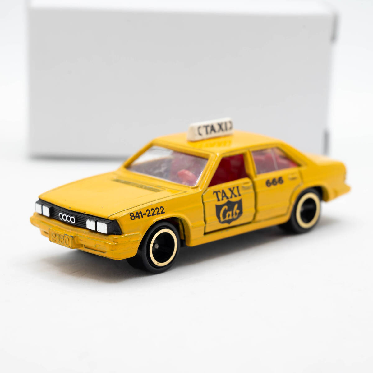 輝く高品質な ルース 外国車シリーズ No.F32-2-3 日本製 NYタクシー仕様 5000ターボ アウディ 輸出用特注 トミカ 当時物 #ST-03728 金ワイドホイール 商用車、公用車
