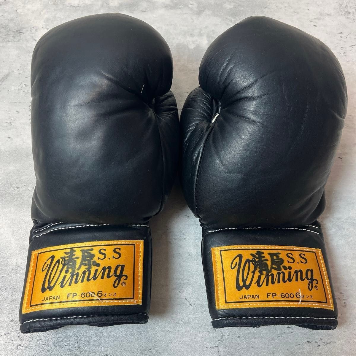 美品 Winning ウイニング ボクシンググローブ FP-600 6oz 6オンス 