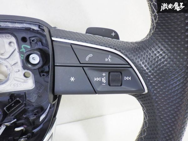 程度良好！！ Audi アウディ 純正 Q5 S-Line S-ライン ステアリング ハンドル パンチングレザー ダブルステッチ パドルシフト 棚20L_画像4