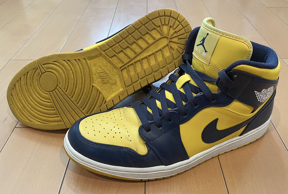 JUMPMAN TWO TREY "LEGEND BLUE" DO1925-104 (ホワイト/ユニバーシティブルー/ブラック)