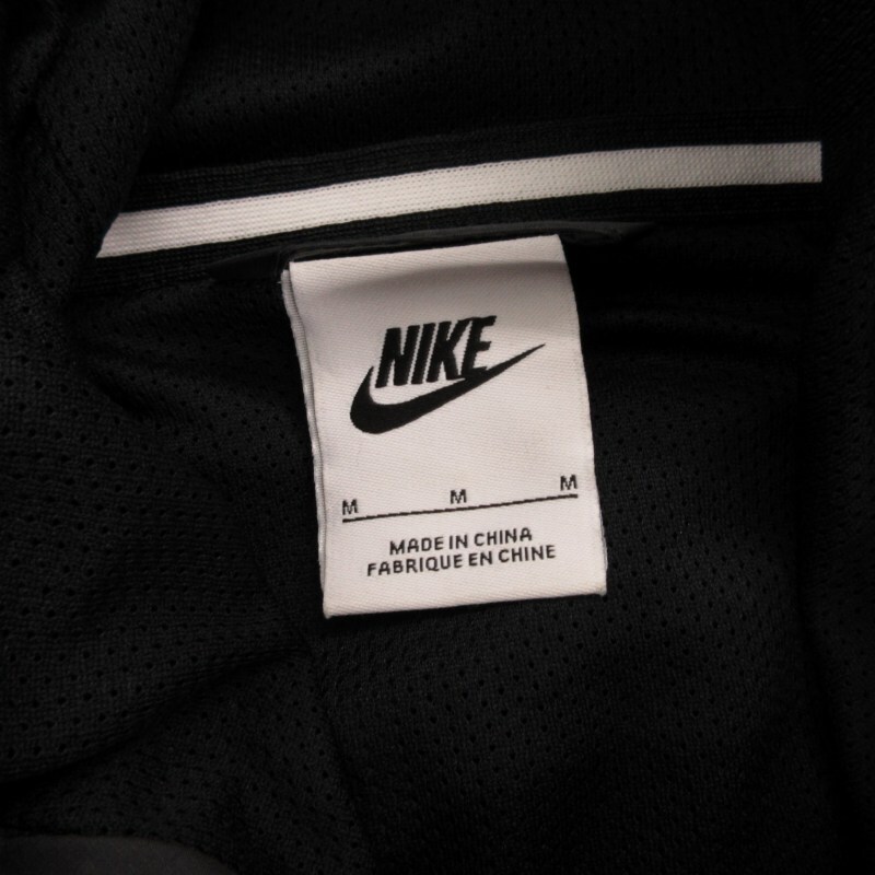  Nike NIKE Wind Runner jacket Zip blouson sportswear with a hood . Logo lining mesh M black black 727325-010