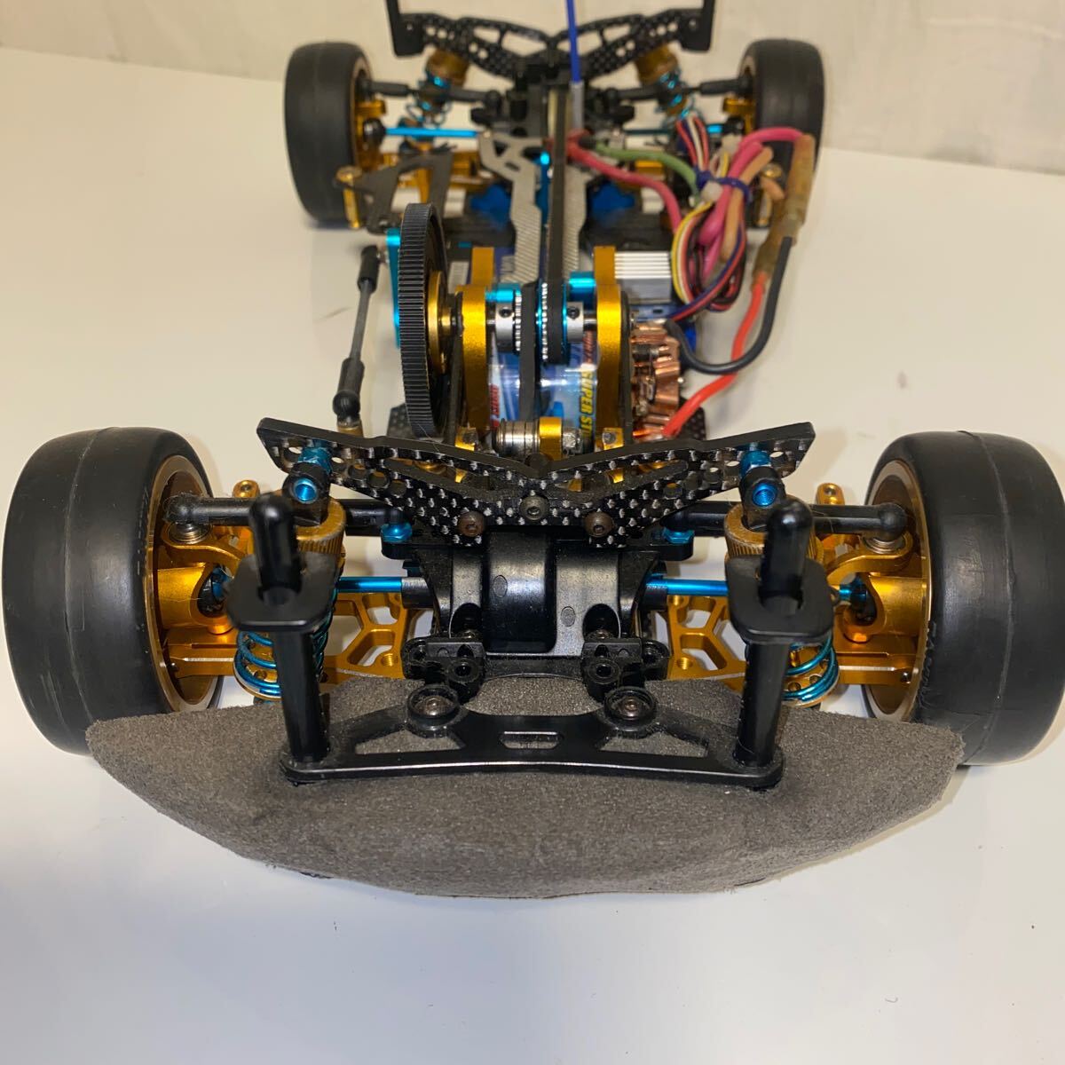 田宮タミヤTA05 VDF？カスタムドリフト シャーシ GOLDオプションパーツ多数サーボアンプモーター受信機付長期保管品