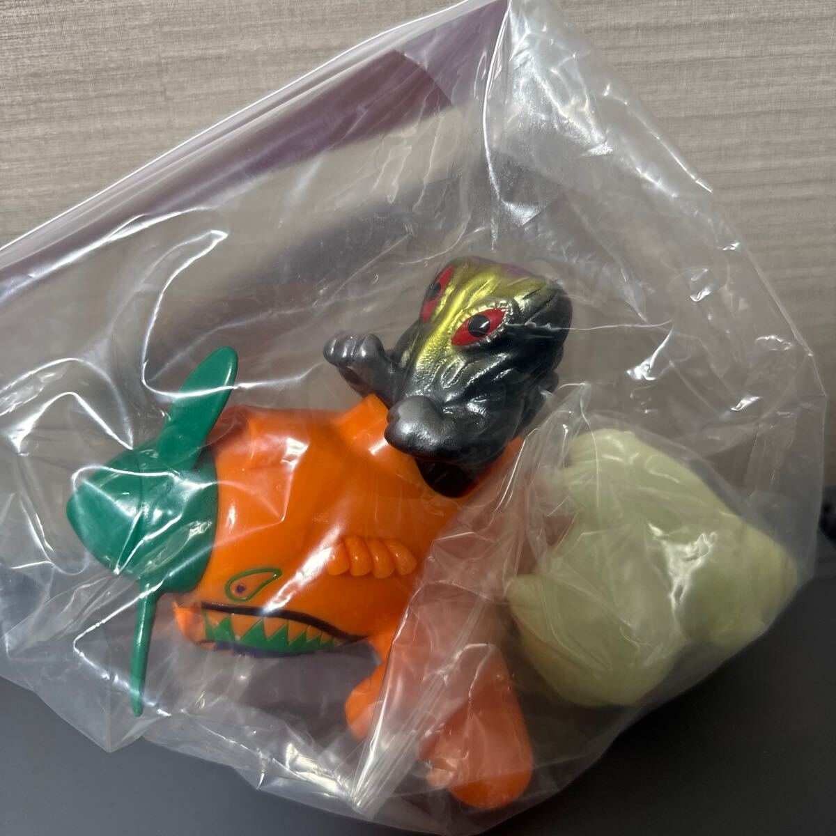 10200円 キャラクティックス ヘドラファイター ソフビ 10200円 キャラクティックス ヘドラファイター ソフビ