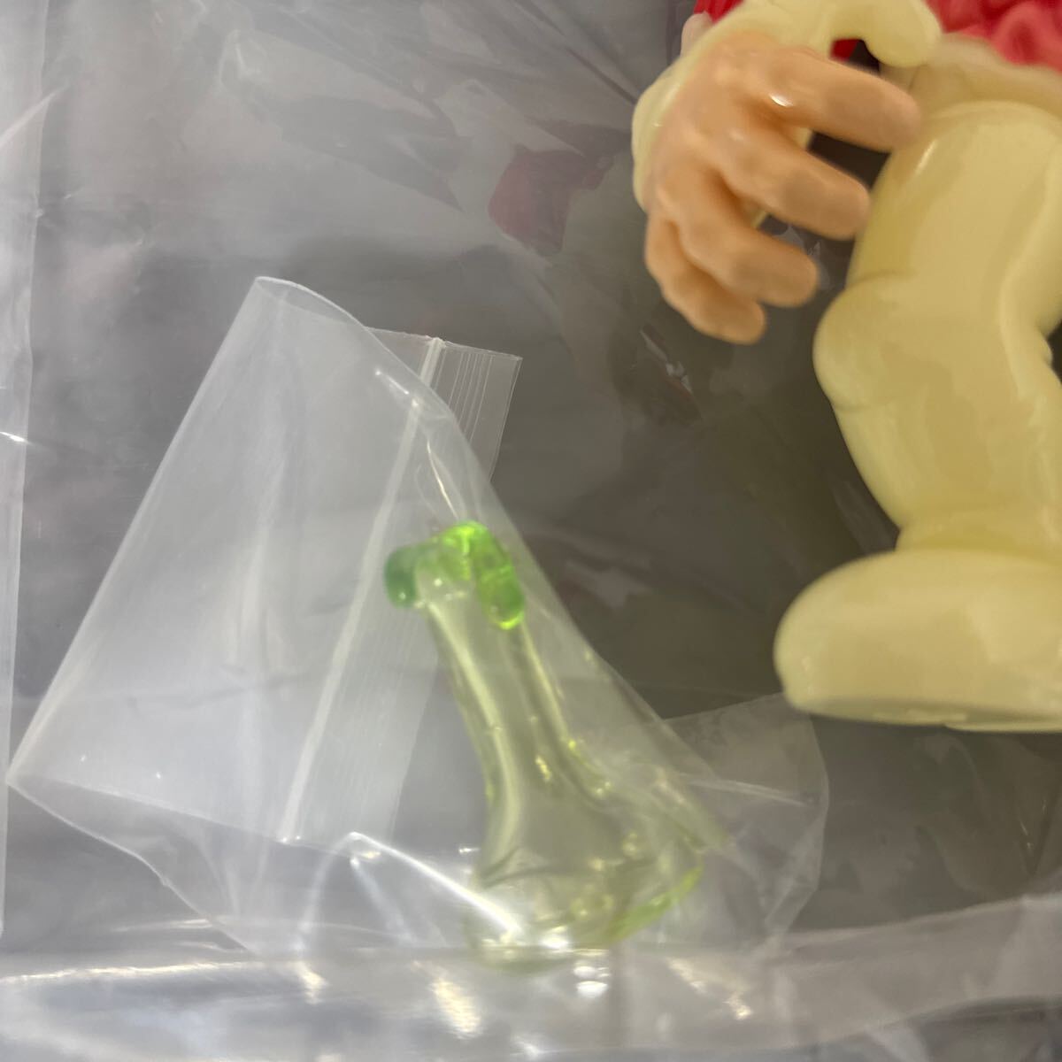 unbox industries ソフビ THE VISIBLE INVISIBLE MAN アン