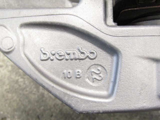 ◎[P27+C3] ブレンボ brembo ブレーキキャリパー フロント左右セット テスラ モデルY 外し 【20C84701 0C/20C84702 00】