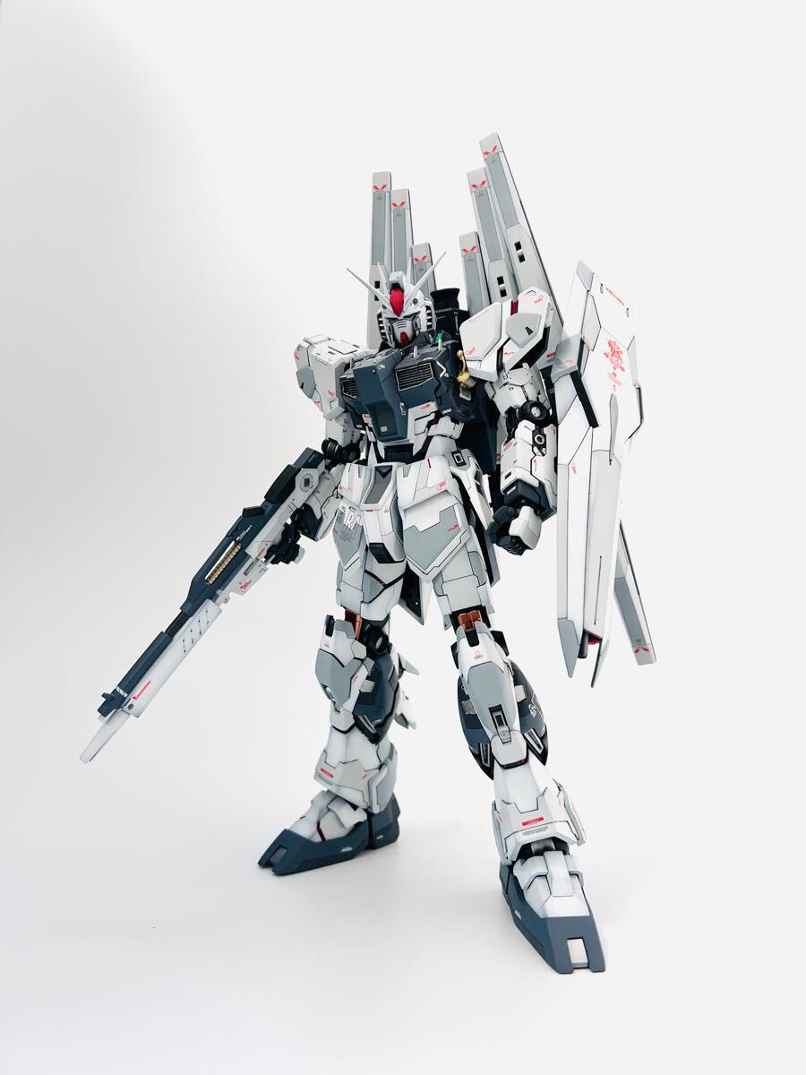 MG νガンダム 改修塗装済み 完成品 ガンプラ ガンダム|キャラクター MG νガンダム 改修塗装済み 完成品 ガンプラ ガンダム|キャラクター
