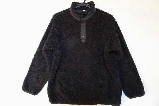 UNIQLO/ユニクロ/341-443221/フリースオーバーサイズプルオーバー/長袖/White Mountaineering/首ぐりボタン/黒/ブラック/Sサイズ(12/6R)
