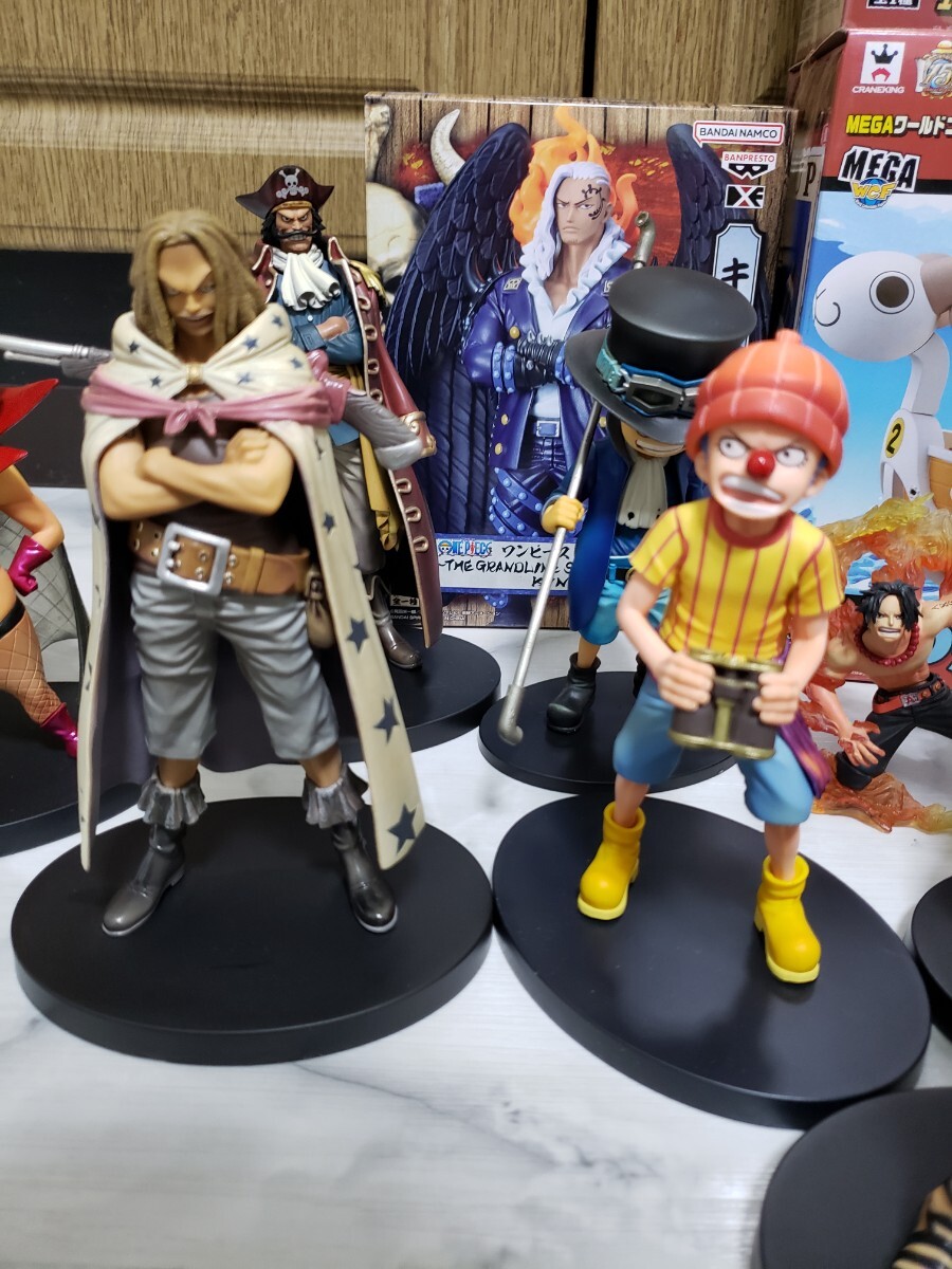 32 ONEPIECE フィギュア まとめ グラメン グラチル ルフィ ゾロ 32 ONEPIECE フィギュア まとめ グラメン グラチル ルフィ ゾロ