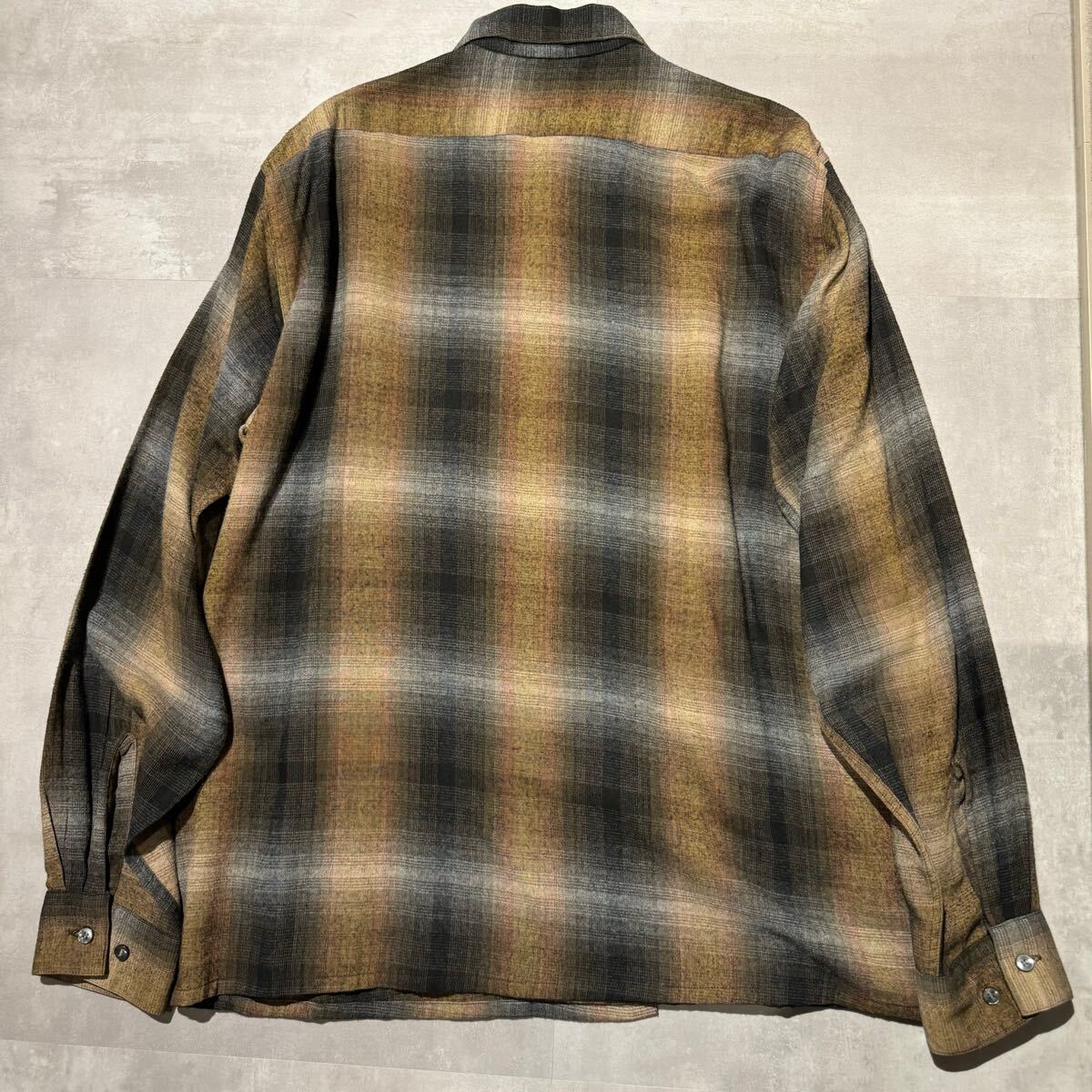 60s ARROW オンブレ レーヨン シャツ Lサイズ 茶 黒 デッド 60s ARROW オンブレ レーヨン シャツ Lサイズ 茶 黒 デッド