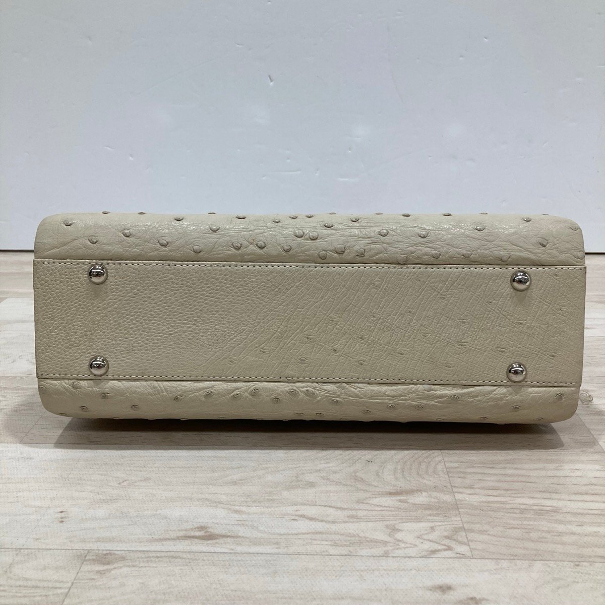  No-brand Ostrich кожа ручная сумочка оттенок бежевого женский камыш . имеется [D1503]