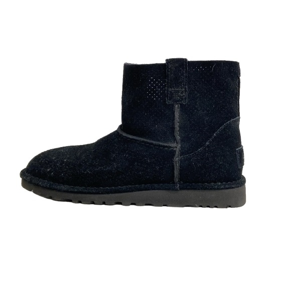 アグ UGG ショートブーツ JAPAN 24 1016852 クラシックアンラインド ミニパーフ 黒 レディース パンチング 靴
