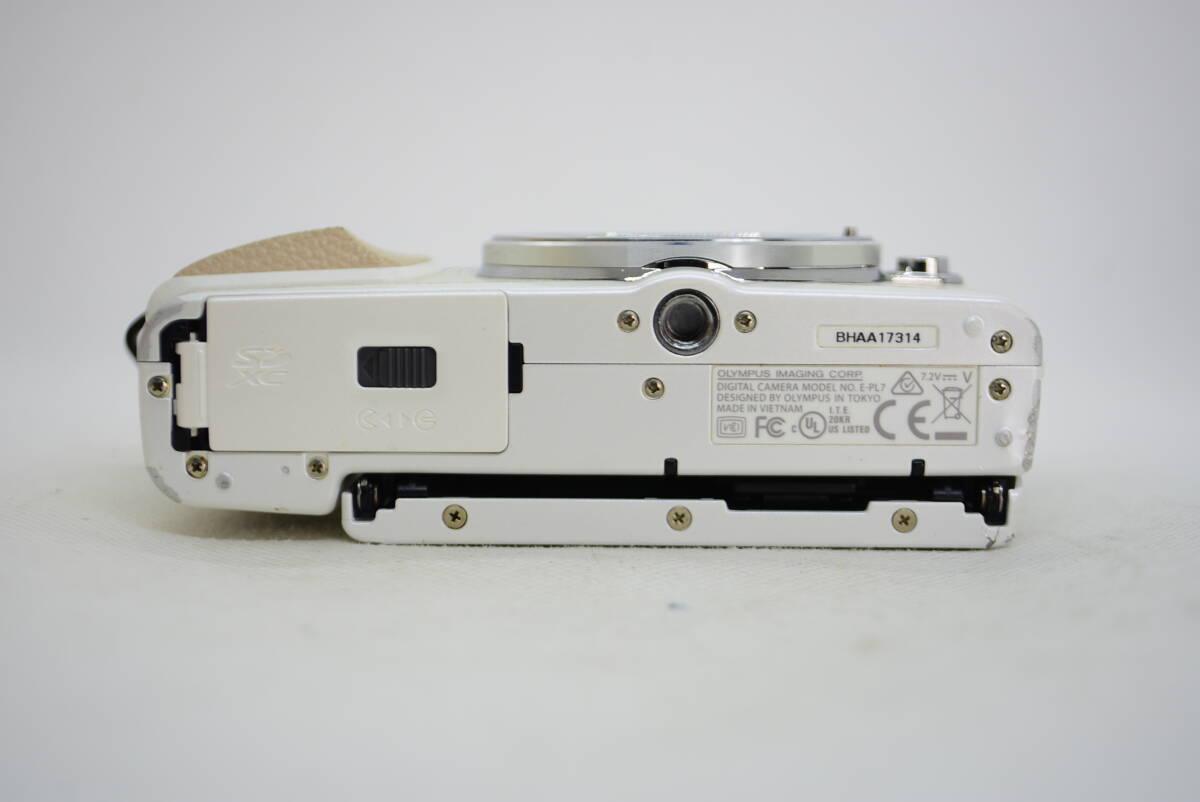 ★緊急特価品★OLYMPUS オリンパス E-PL7 ボディ　　#3730