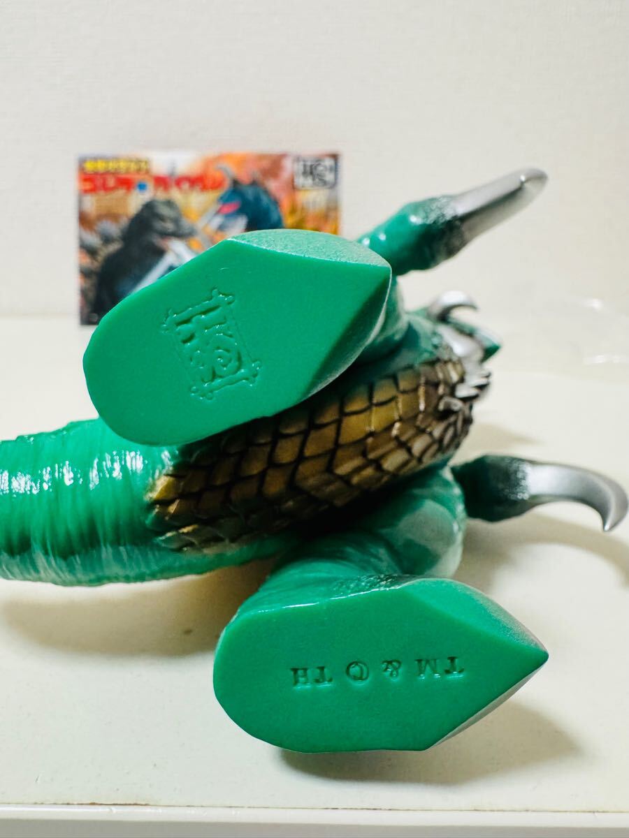 HxS スケボーデッキ ブルータルスケーツ 廣田彩玩所 HxS スケボーデッキ ブルータルスケーツ 廣田彩玩所