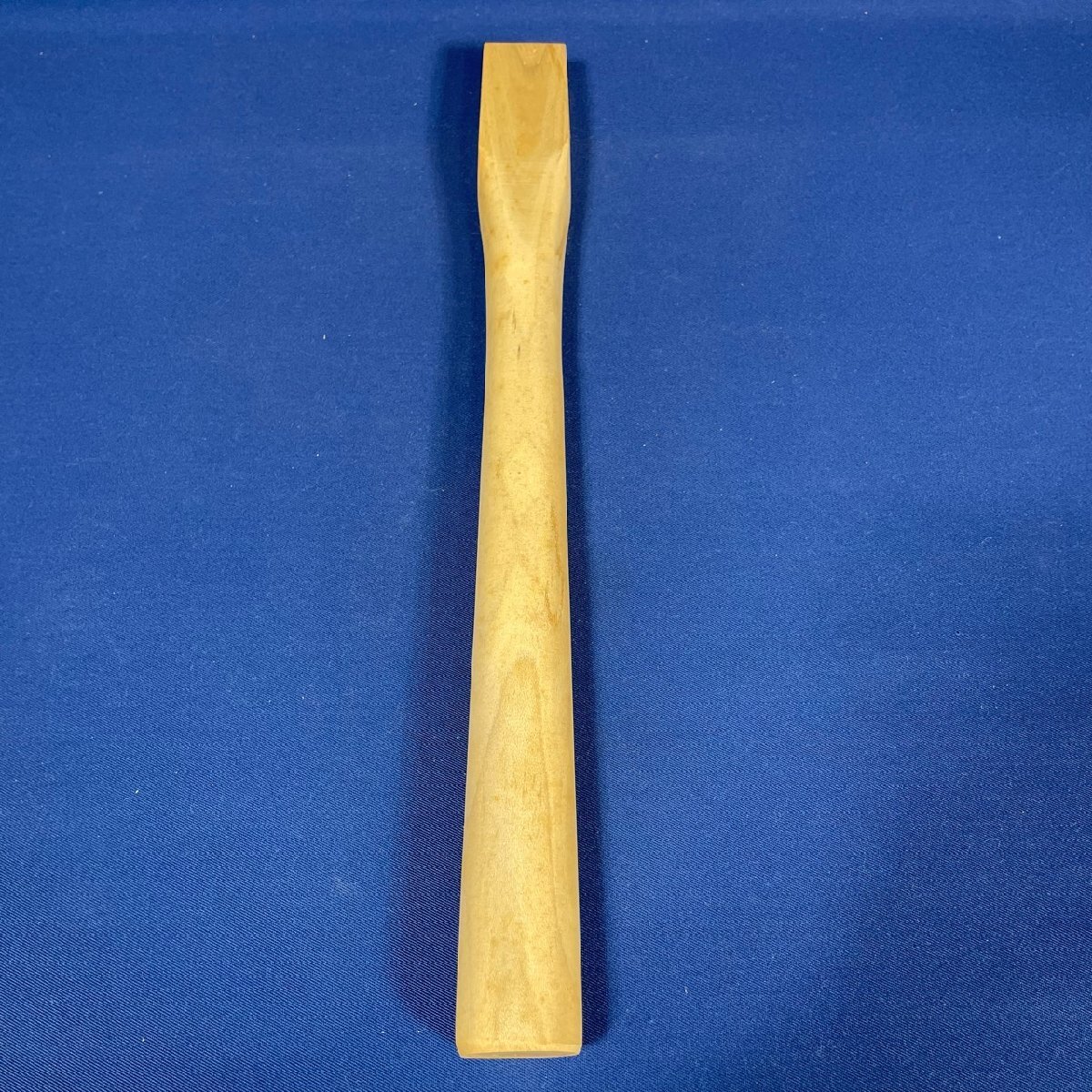 [TM....]. дерево кувалда рисунок ( большой ) * материал :книга@..(....) * распорка рисунок * размер : сяку 2 размер ( примерно :360mm)