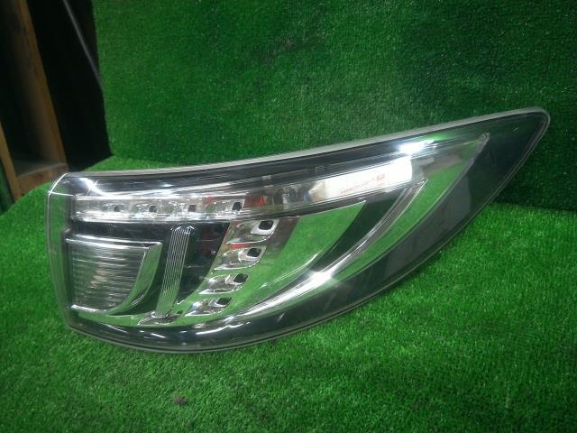アテンザ DBA-GHEFW 右テールランプ 20S LF-VE 16W G40B-51-150C
