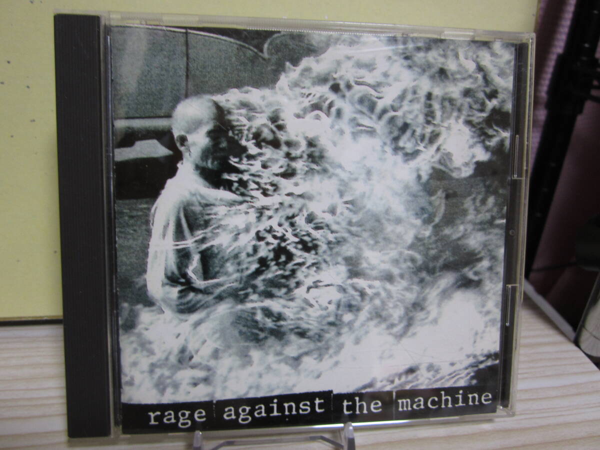[E2485] RAGE AGAINST THE MACHINE/ RAGE AGAINST THE MACHINE_画像1