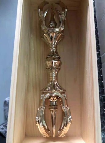 密教法具 寺院用仏具」五鈷杵(大) 銅製磨き仕上げ 長さ23cm 仏壇・ 密教法具 寺院用仏具」五鈷杵(大) 銅製磨き仕上げ 長さ23cm 仏壇・