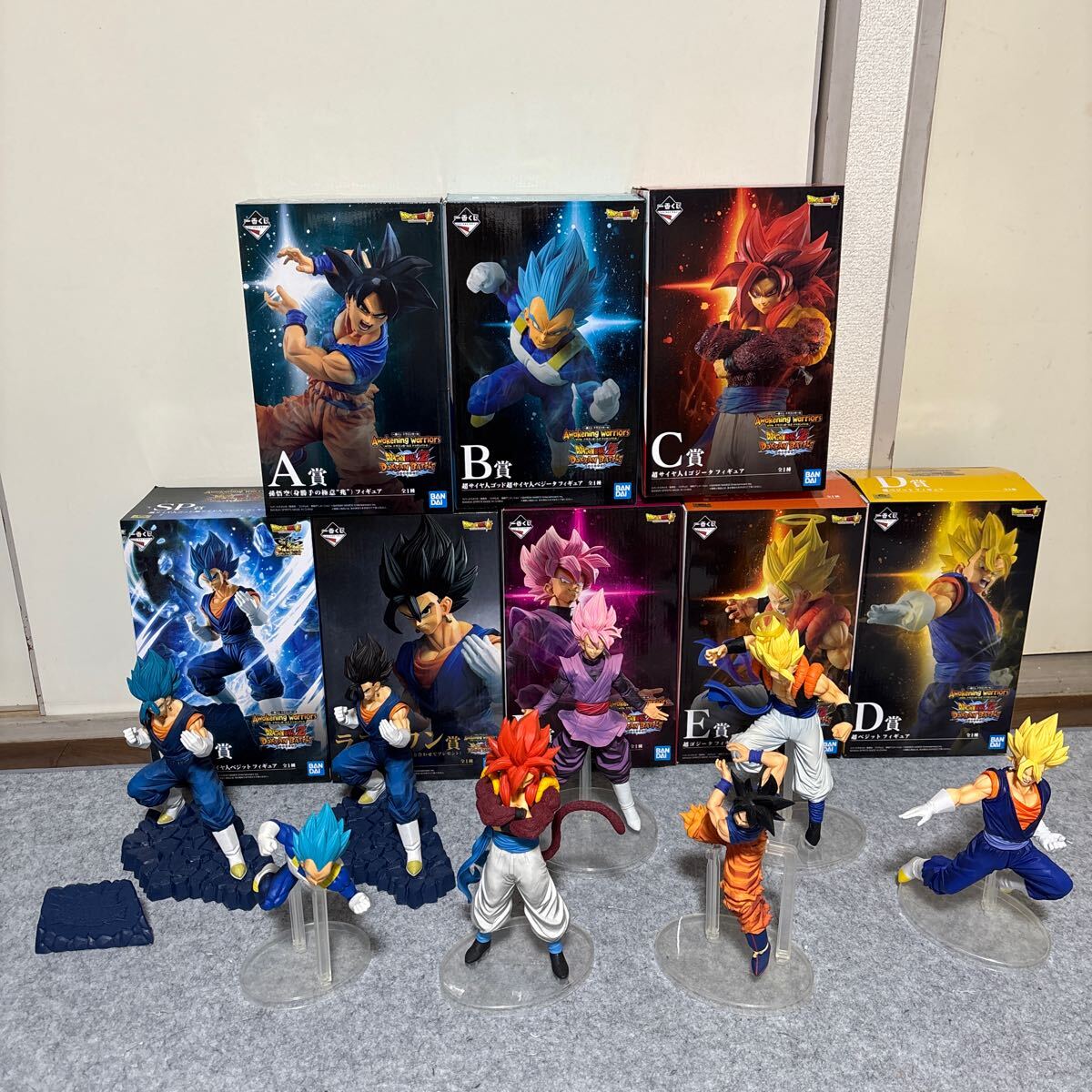 一番くじ ドラゴンボール Awakening warriors with 一番くじ ドラゴンボール Awakening warriors with