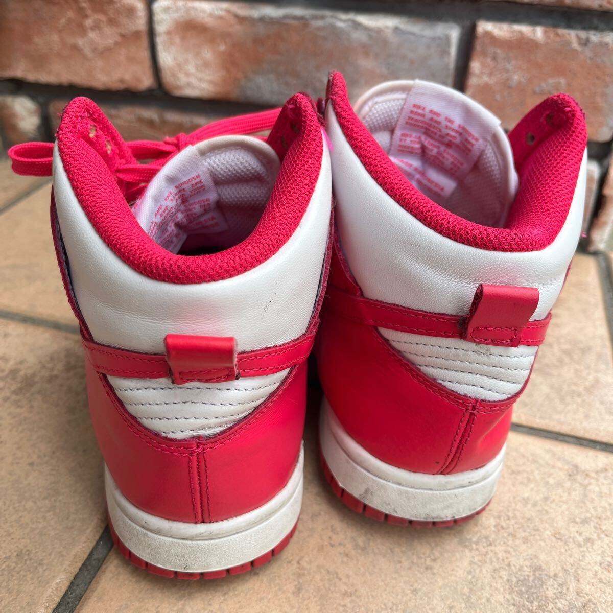 Nike ピンク ホワイト ハイカットスニーカー 23.5㎝ Nike ピンク ホワイト ハイカットスニーカー 23.5㎝ - メルカリ