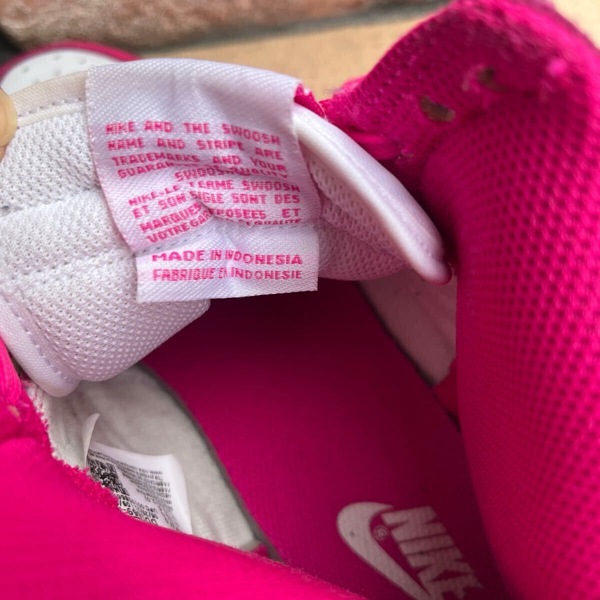 Nike ピンク ホワイト ハイカットスニーカー 23.5㎝ Nike ピンク ホワイト ハイカットスニーカー 23.5㎝ - メルカリ