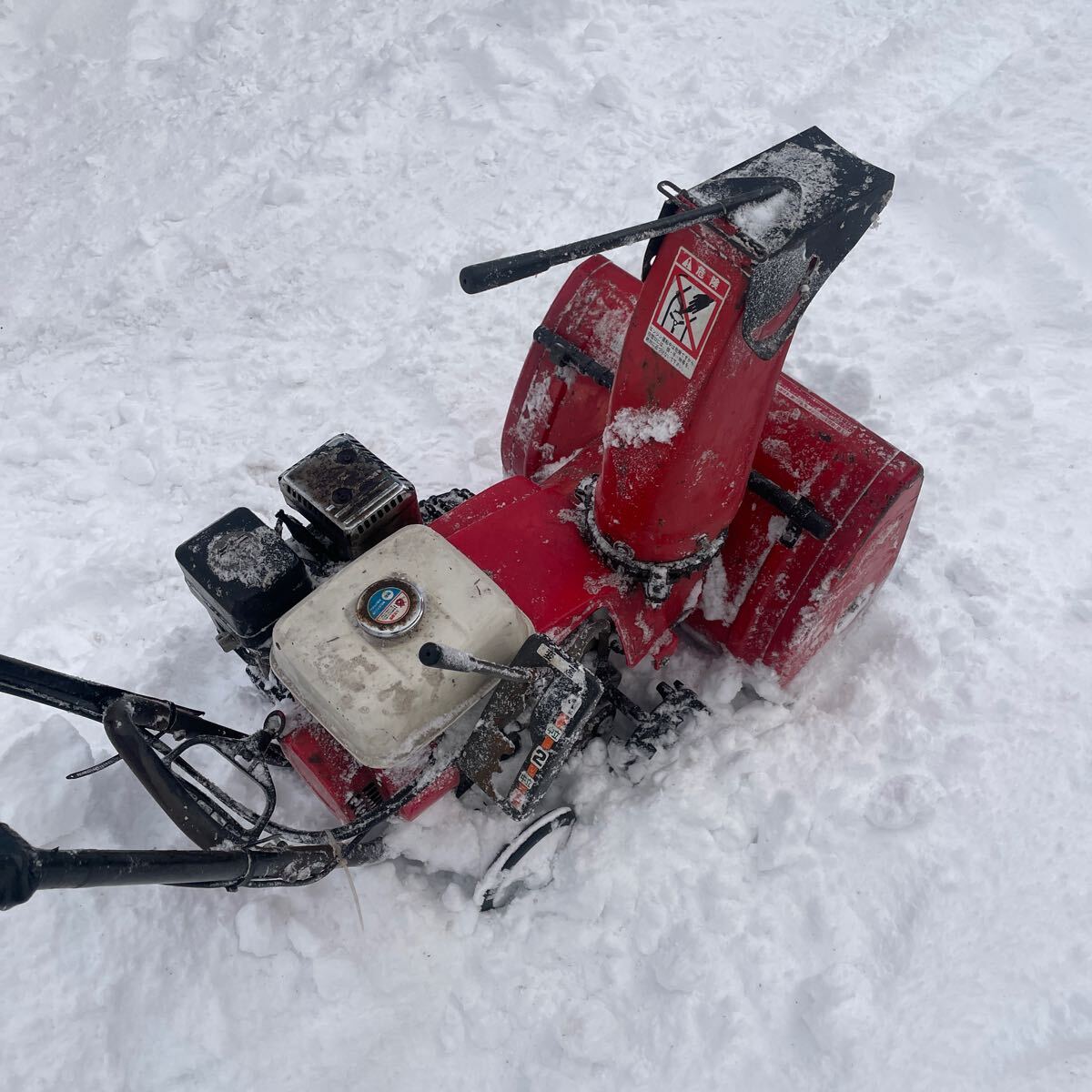 除雪機ホンダHs555実働　札幌発手渡しのみ　配達もできます 除雪機ホンダHs555実働 札幌発手渡しのみ 配達もできます