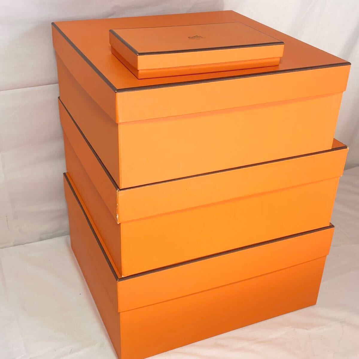 傷あり】エルメス HERMES 空箱 空き箱 39.5×18.5 箱 (バーキン 傷あり】エルメス HERMES 空箱 空き箱 39.5×18.5 箱 (バーキン