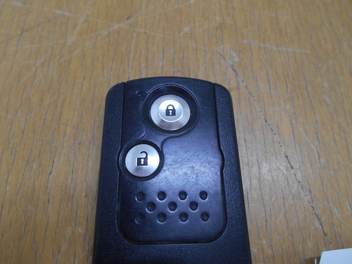 送料220円 JC1/JC2 ライフ スマートキー キーレス 72147-SZH-003 2ボタン