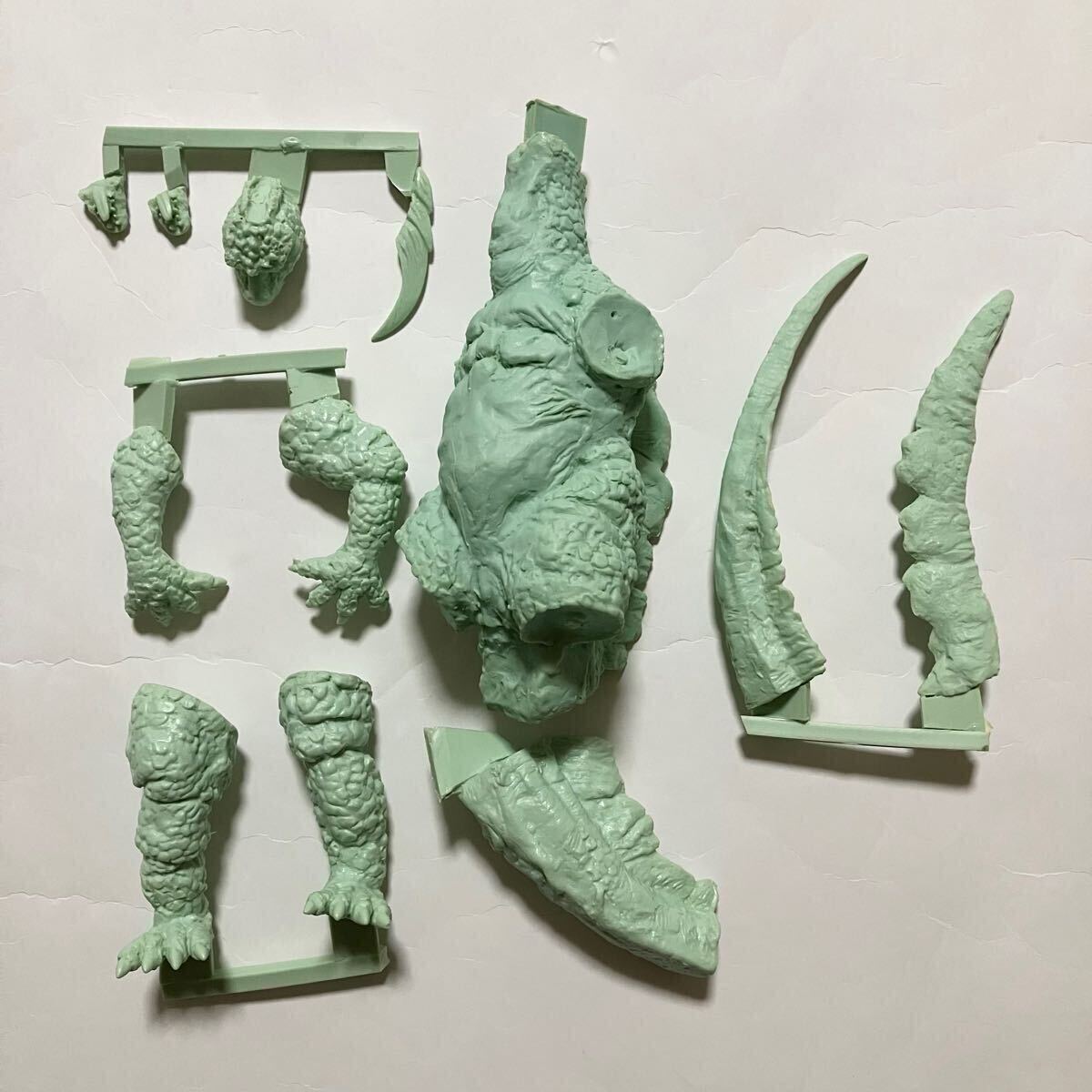 アーストロン 1/250 怪獣総進撃 ボークス レジンキャストキット アーストロン 1/250 怪獣総進撃 ボークス レジンキャストキット