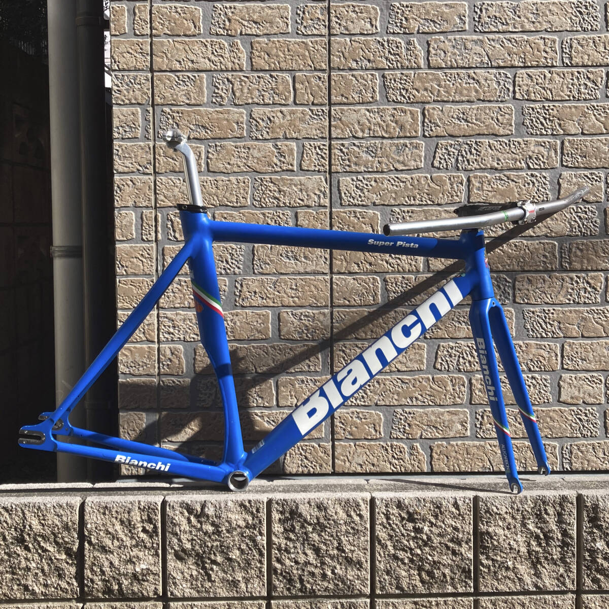 Bibian 比比昂- 【引取希望】bianchi super pista Azzurro Bibian 比比昂- 【引取希望】bianchi super pista Azzurro