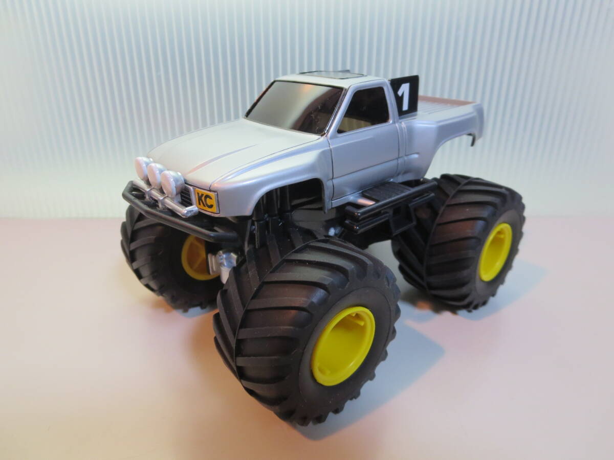 ★ワイルドミニ四駆 ハイラックス モンスターレーサーJr. 完成品