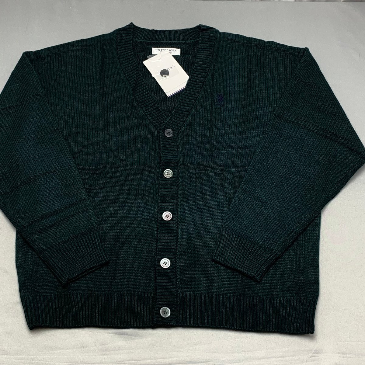 【送料無料】【新品】US.POLO ASSN メンズ ニットカーディガン（Vネック ゆったりタイプ）　　M　　ダークグリーン★501