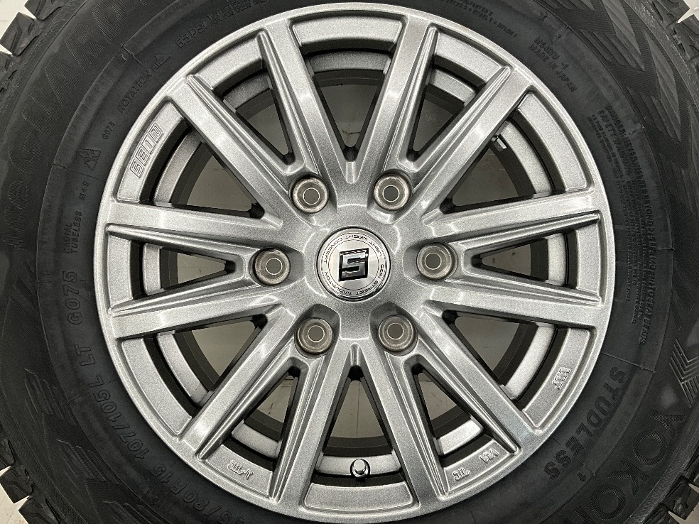 ハイエース 新品タイヤホイールセット 195/80R15 107/105L LT 15×6J +33 6穴 PCD139.7 ヨコハマ 冬 d924