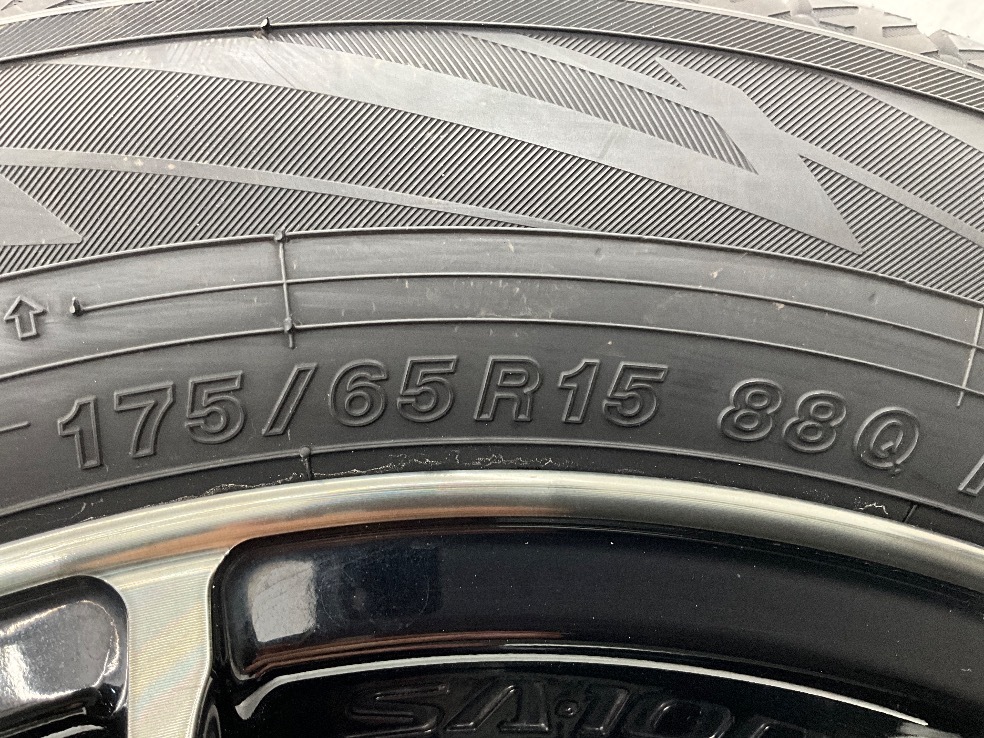 中古タイヤホイールセット 175/65R15 88Q 15インチ 15×6J +38 4穴 PCD100 ヨコハマ SA-10R 冬 スタッドレス アクア d1968