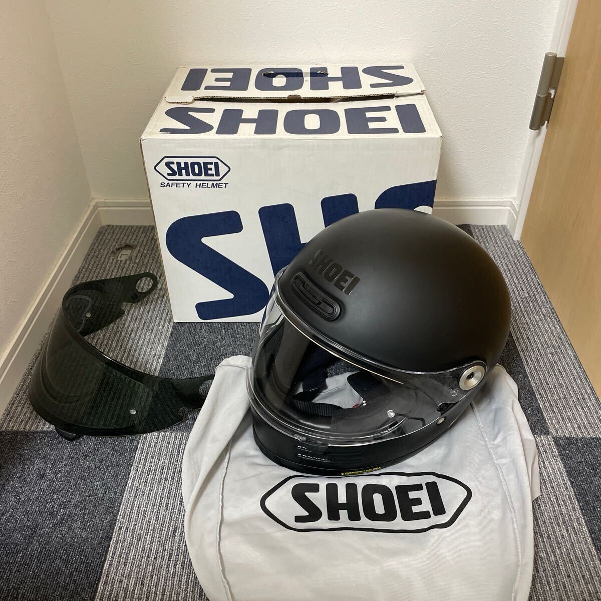 超美品 SHOEI ショウエイ フルフェイス ヘルメット Glamster 超美品 SHOEI ショウエイ フルフェイス ヘルメット Glamster