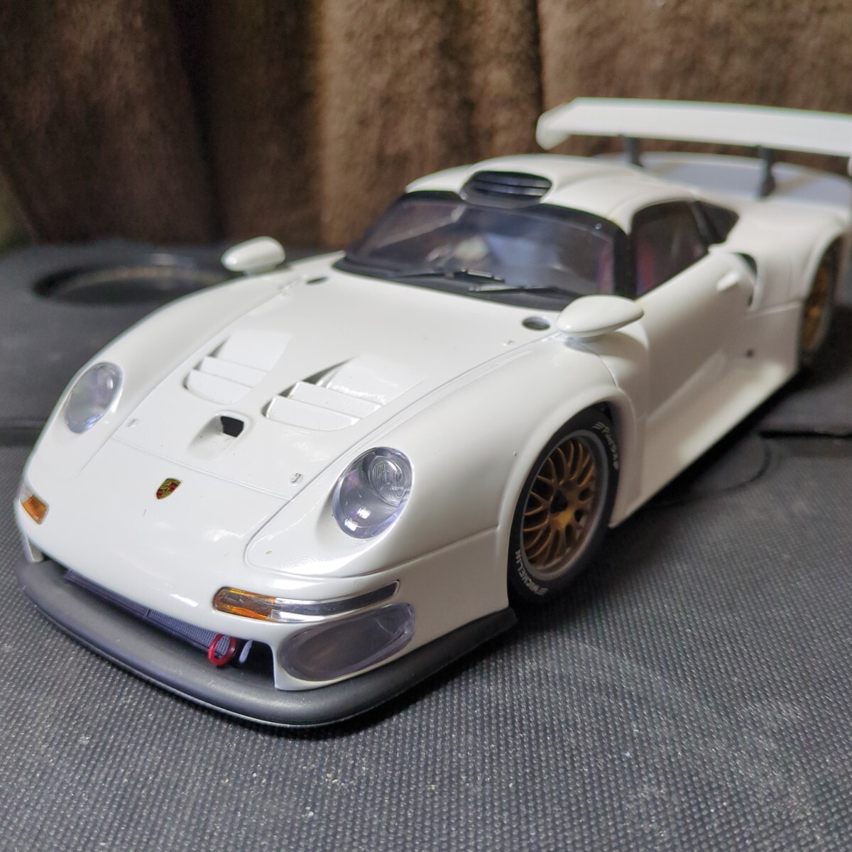 18スケールポルシェ911GT1