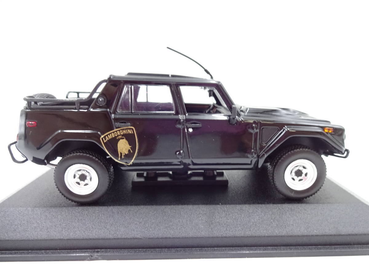 0831-9　ランボルギーニLM002　1984年　MINICHAMPS