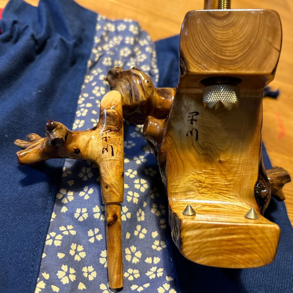 希少 早川作 中型 大砲万力 万力 ヘラブナ 竿受け 天然木 へら 希少 早川作 中型 大砲万力 万力 ヘラブナ 竿受け 天然木 へら