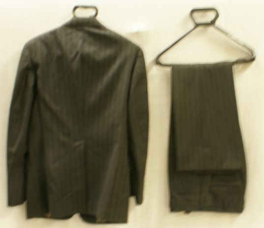 ・商品名：　・紳士服（スーツ）　・上下　・オーダーメイド (B4-R4-6-21-2.2)