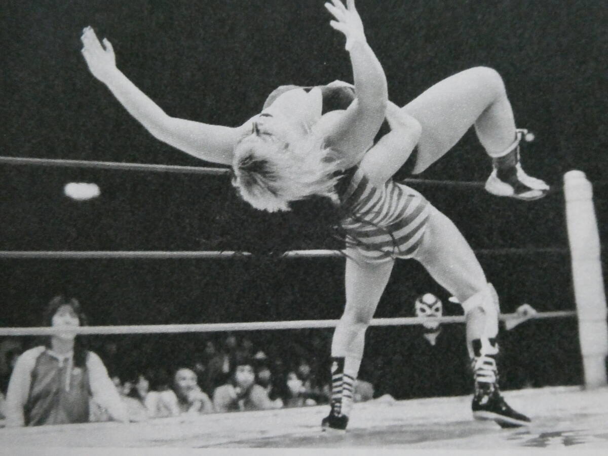 週刊ゴング1986年1月30日号 全日本女子プロレス愛知県体育館 3WA 週刊ゴング1986年1月30日号 全日本女子プロレス愛知県体育館 3WA